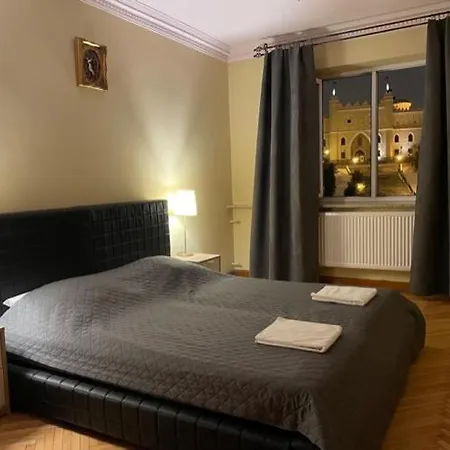 Apartament Z Widokiem Na Zamek - With A View Of The Castle * 卢布林