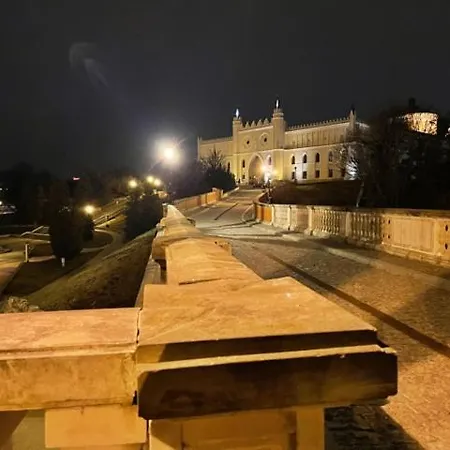 Апартаменти Apartament Z Widokiem Na Zamek - With A View Of The Castle Люблін