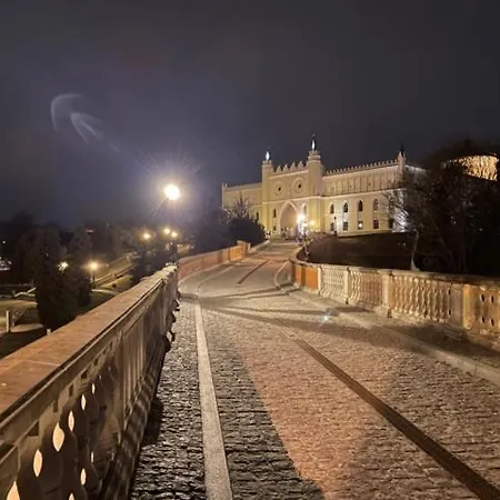 Apartament Z Widokiem Na Zamek - With A View Of The Castle Apartment Lublin