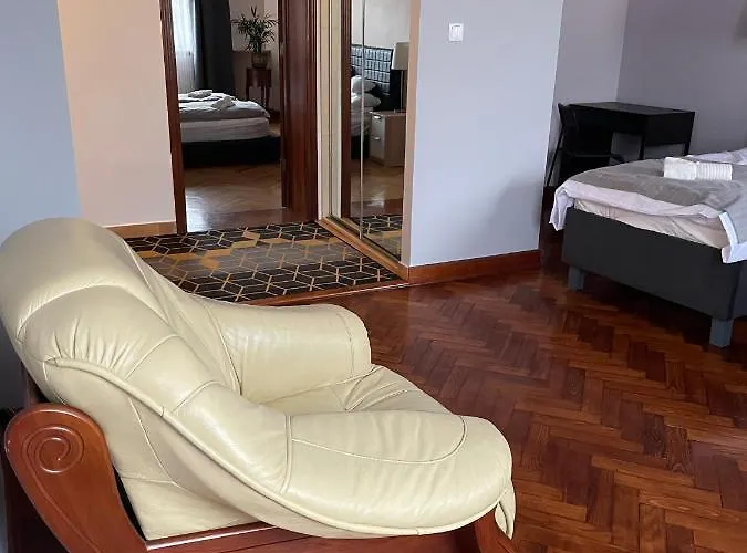 Apartament Z Widokiem Na Zamek - With A View Of The Castle Lublin