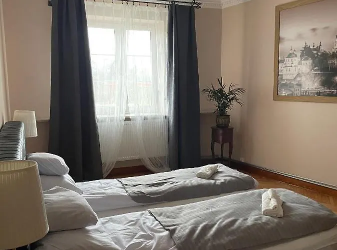 Apartament Z Widokiem Na Zamek - With A View Of The Castle